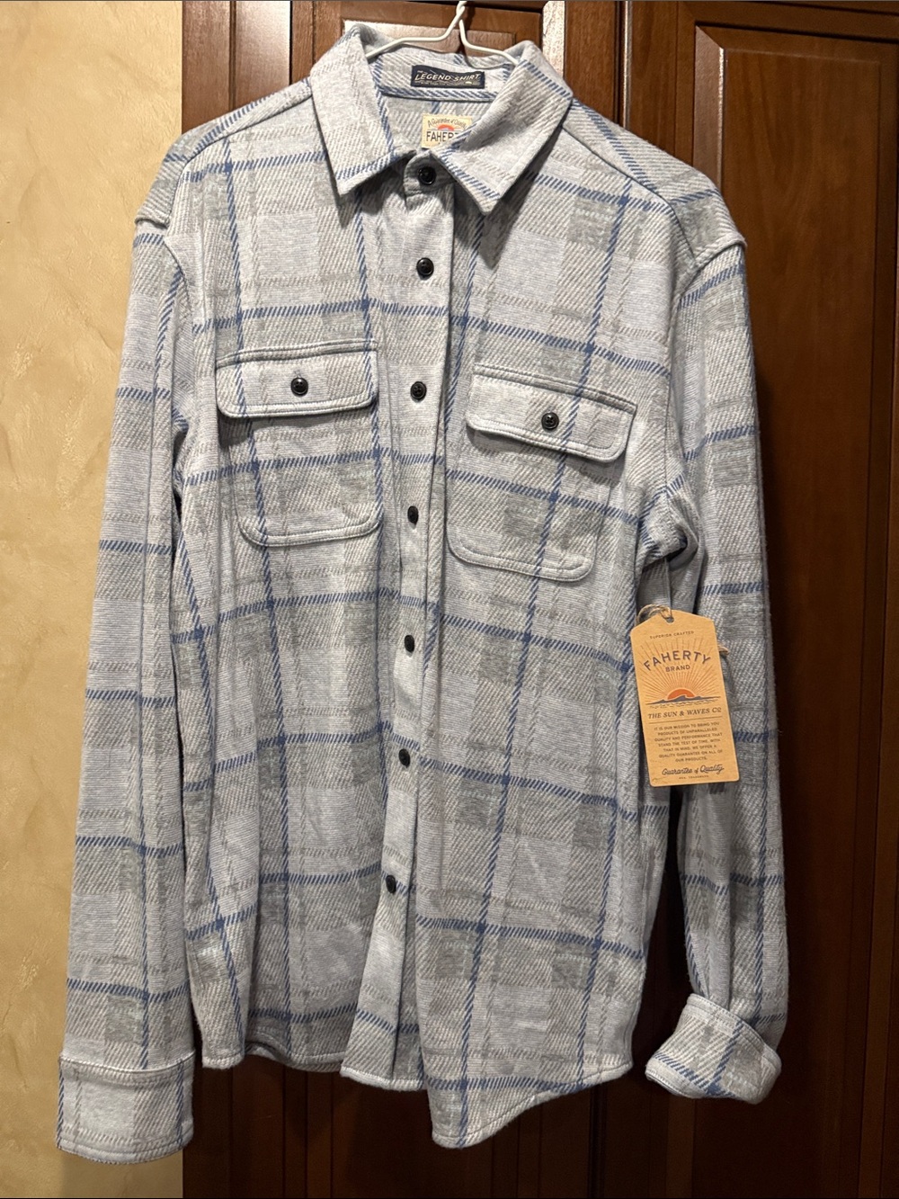 Faherty Light Blue and Gray Plaid Button-Up Shirt